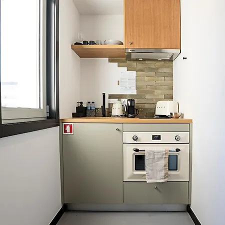 Regras 45 Building A By Lovelystay Porto