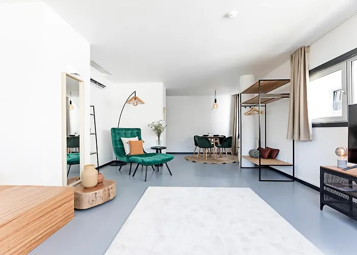 Regras 45 Building A By Lovelystay דירה *