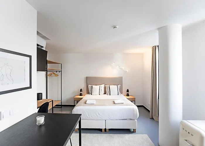 아파트 Regras 45 Building A By Lovelystay 포르투