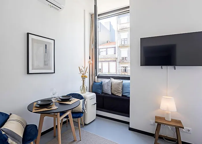 Regras 45 Building A By Lovelystay פורטו