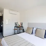 Apartament Regras 45 Building A By Lovelystay *